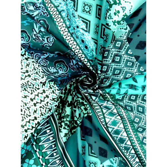 CCC Bohemian Style Patchwork Cape Lightweight Sheer Fabric Elegant Turquoise Whi - Picture 9 of 10